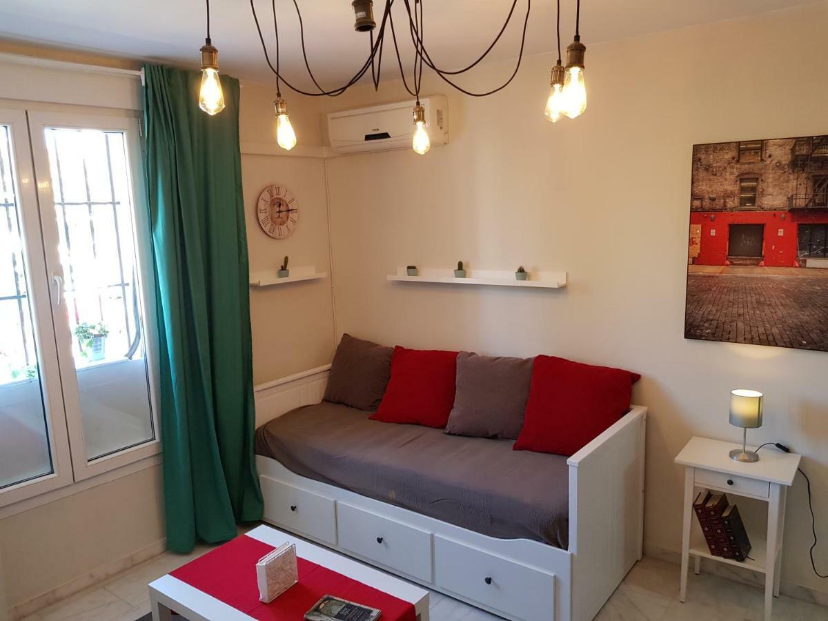 **** Genuar Apartments Malaga Center Extérieur photo